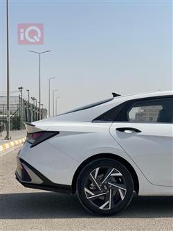 هیوندای ئەلەنترا